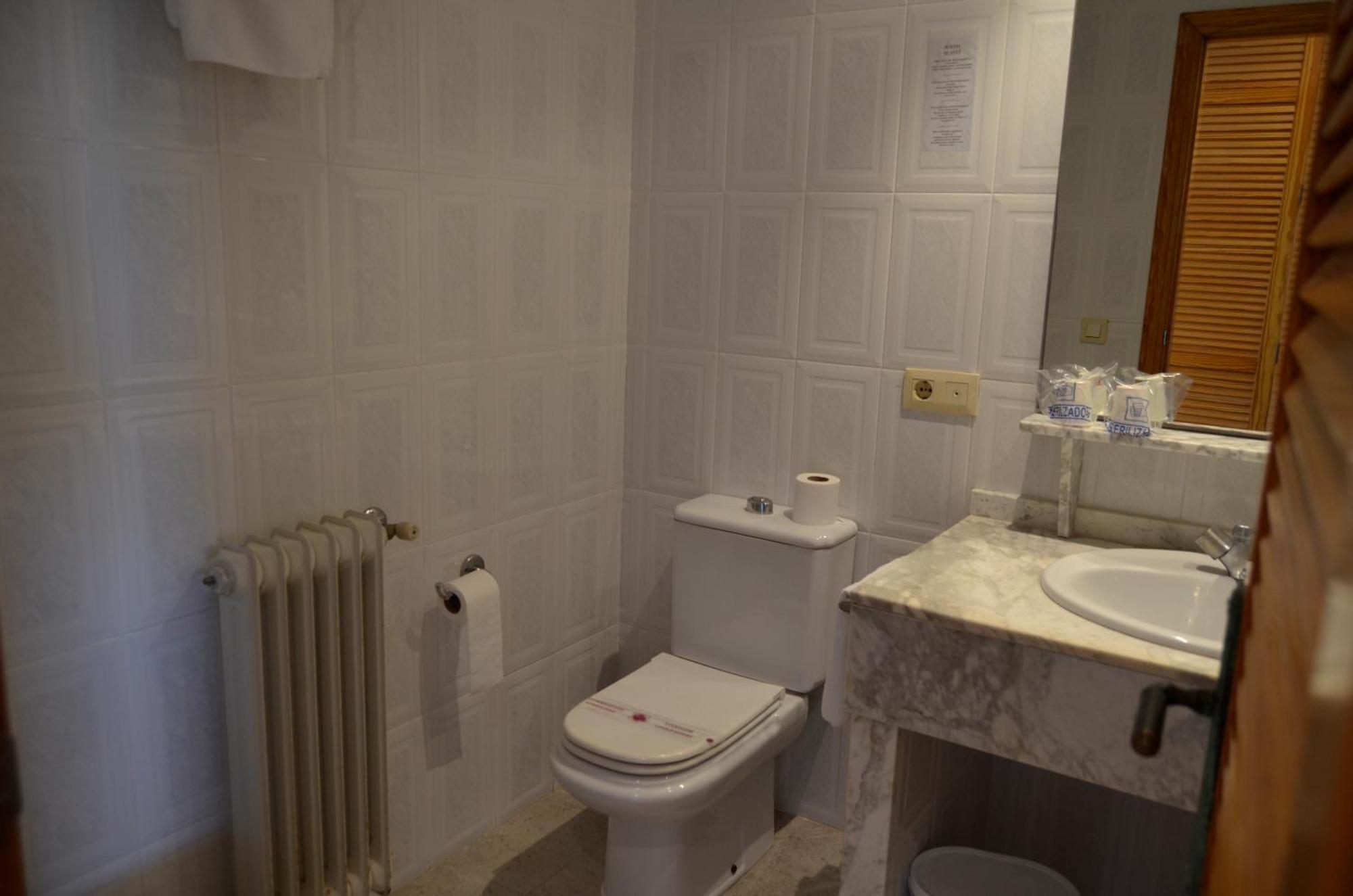 Hostal Blayet Валенсія Екстер'єр фото